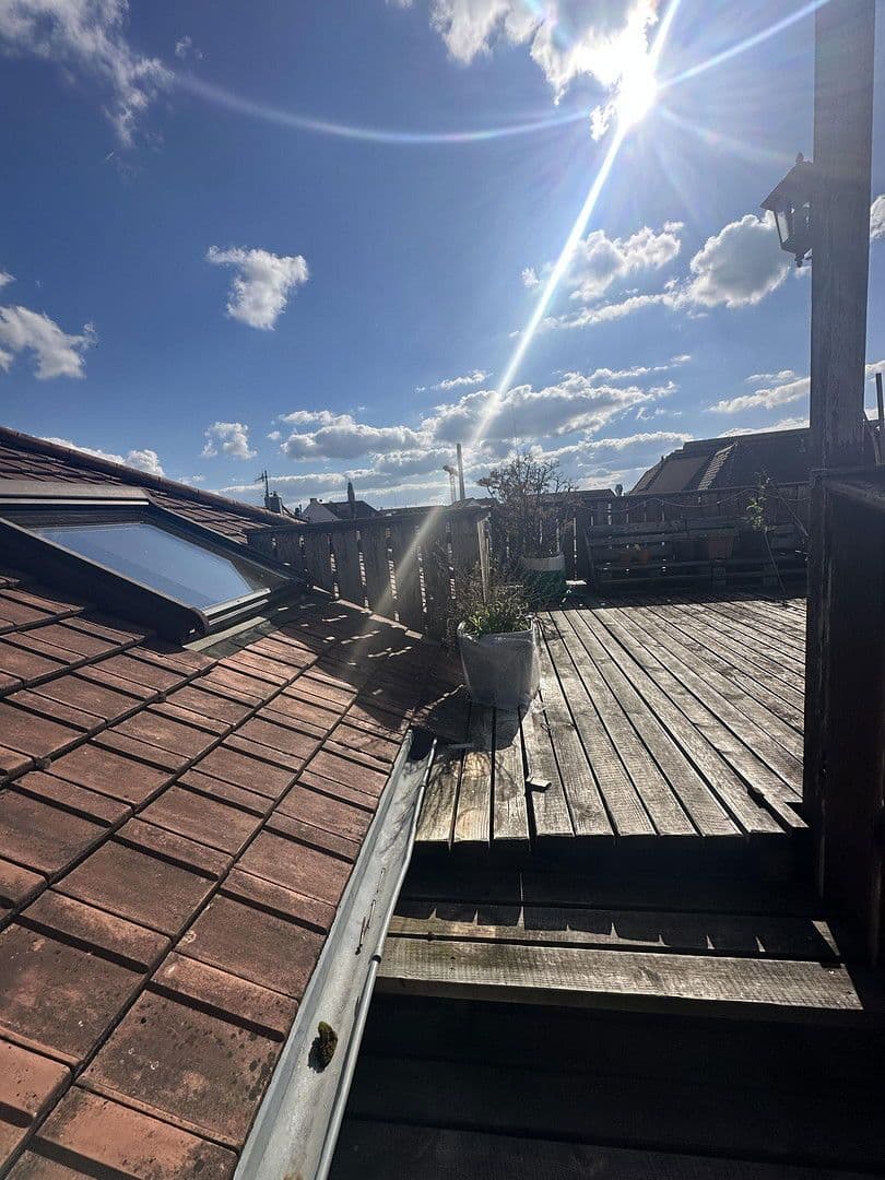 Pronájem bytu 4+1 151 m², Westliche Stadtmauerstraße 64, Erlangen, Bavorsko Pronájem bytu 4+1 151 m², Westliche Stadtmauerstraße 64, Erlangen, Bavorsko