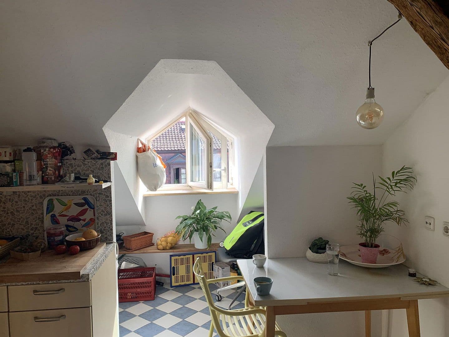 Pronájem bytu 4+1 151 m², Westliche Stadtmauerstraße 64, Erlangen, Bavorsko Pronájem bytu 4+1 151 m², Westliche Stadtmauerstraße 64, Erlangen, Bavorsko