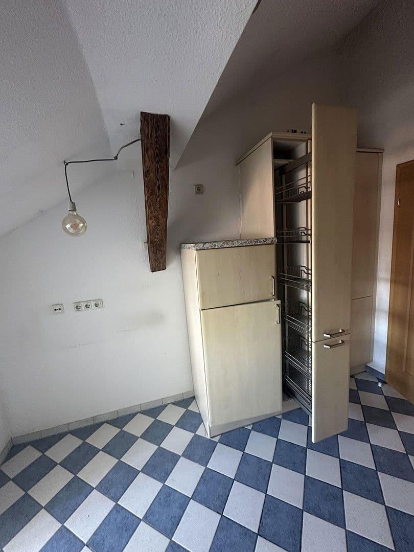 Pronájem bytu 4+1 151 m², Westliche Stadtmauerstraße 64, Erlangen, Bavorsko Pronájem bytu 4+1 151 m², Westliche Stadtmauerstraße 64, Erlangen, Bavorsko