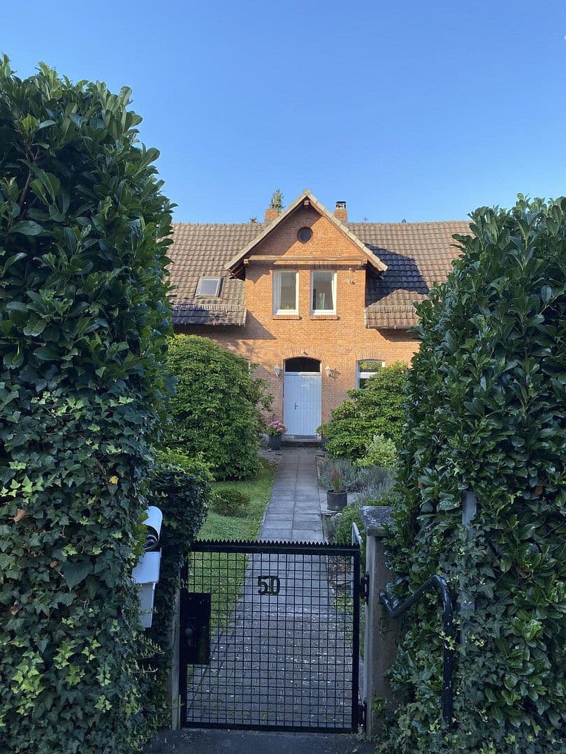 Prodej domu 162 m², pozemek 916 m², Hann. Münden, Dolní Sasko Prodej domu 162 m², pozemek 916 m², Hann. Münden, Dolní Sasko