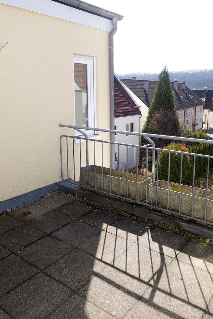 Pronájem bytu 3+1 116 m², Esslingen am Neckar, Bádensko-Württembersko Pronájem bytu 3+1 116 m², Esslingen am Neckar, Bádensko-Württembersko