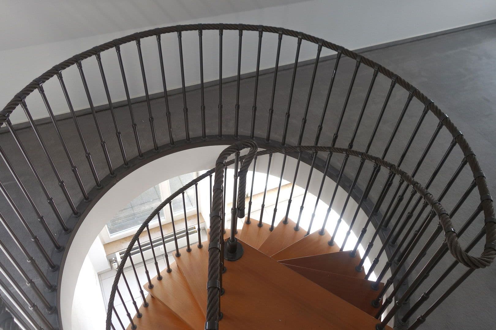 Pronájem bytu 3+1 116 m², Esslingen am Neckar, Bádensko-Württembersko Pronájem bytu 3+1 116 m², Esslingen am Neckar, Bádensko-Württembersko