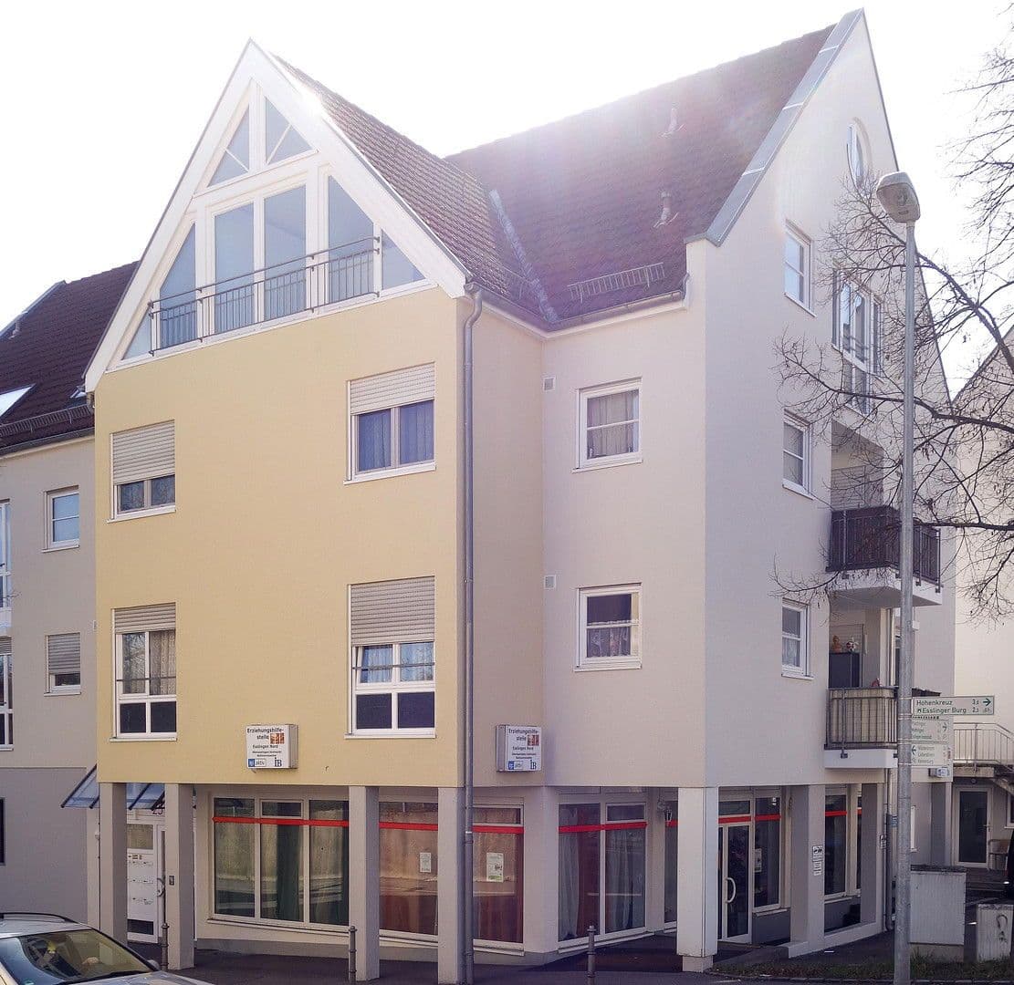 Pronájem bytu 3+1 116 m², Esslingen am Neckar, Bádensko-Württembersko Pronájem bytu 3+1 116 m², Esslingen am Neckar, Bádensko-Württembersko