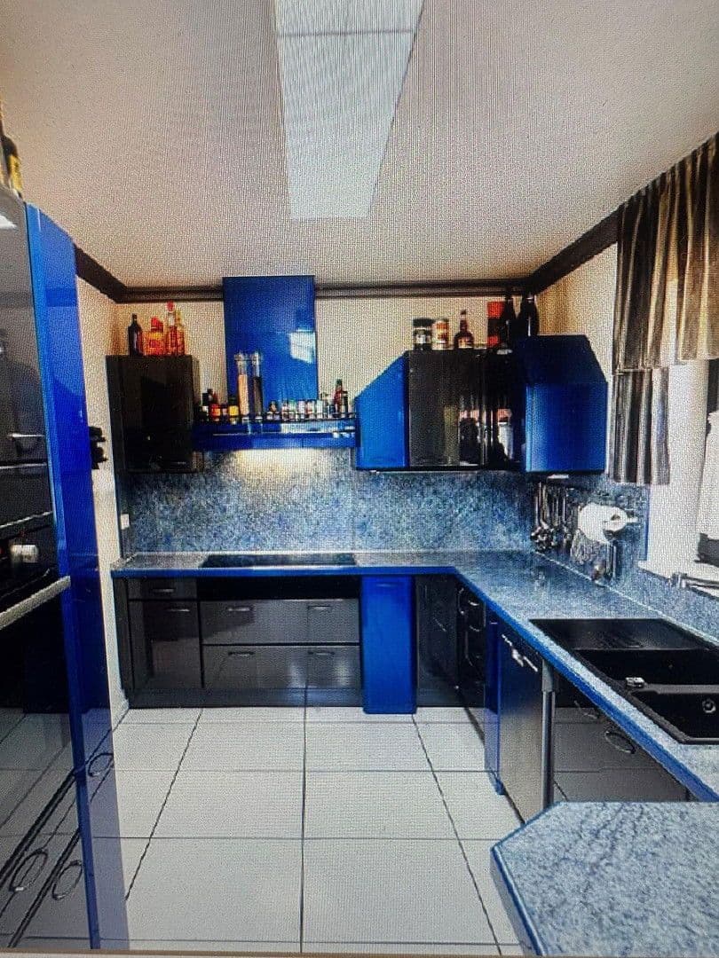 Pronájem domu 200 m², pozemek 644 m², Untergruppenbach, Bádensko-Württembersko Pronájem domu 200 m², pozemek 644 m², Untergruppenbach, Bádensko-Württembersko