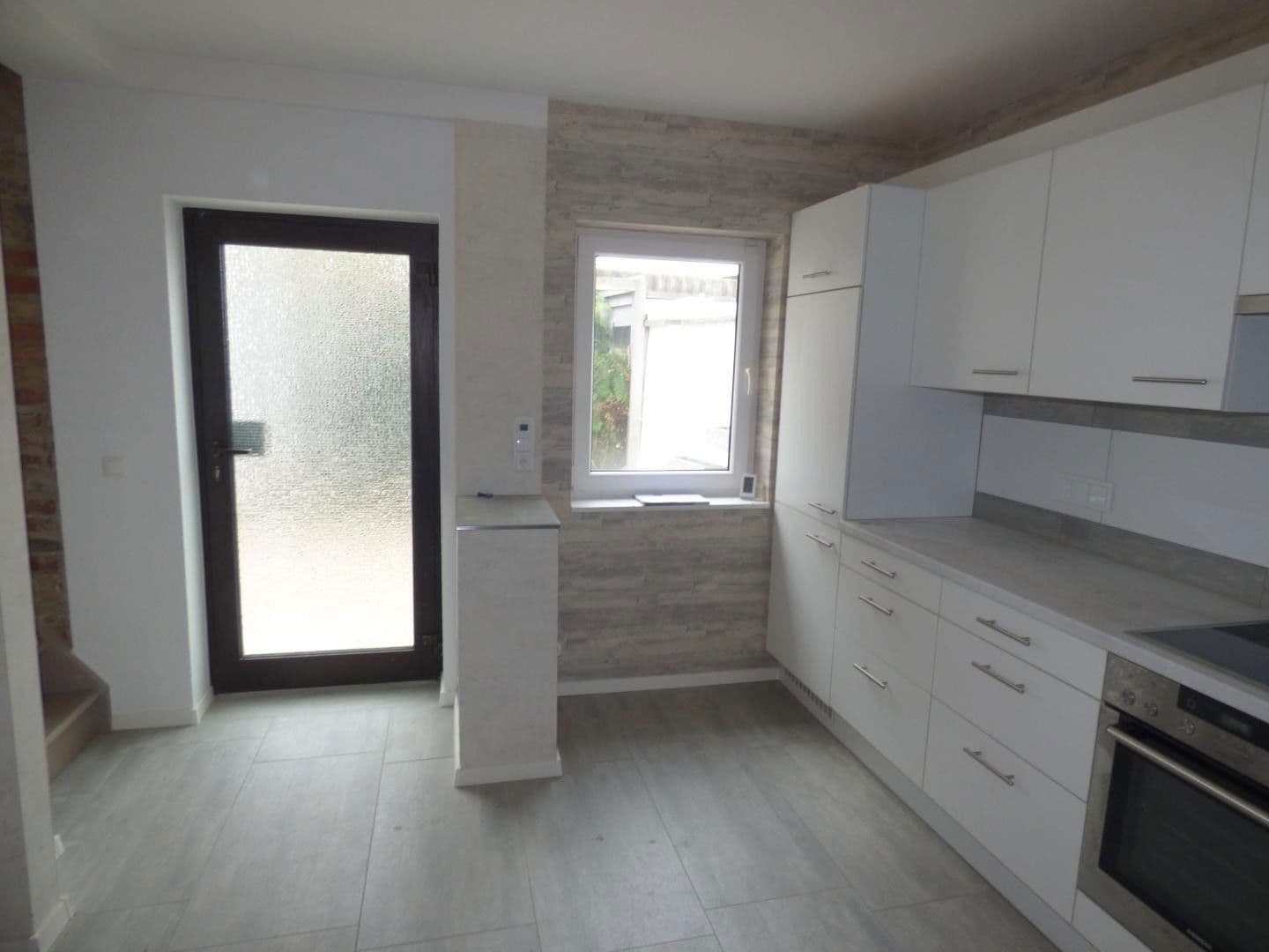 Prodej domu 80 m², pozemek 122 m², Magdeburger Str. 10, Remlingen-Semmenstedt, Dolní Sasko Prodej domu 80 m², pozemek 122 m², Magdeburger Str. 10, Remlingen-Semmenstedt, Dolní Sasko