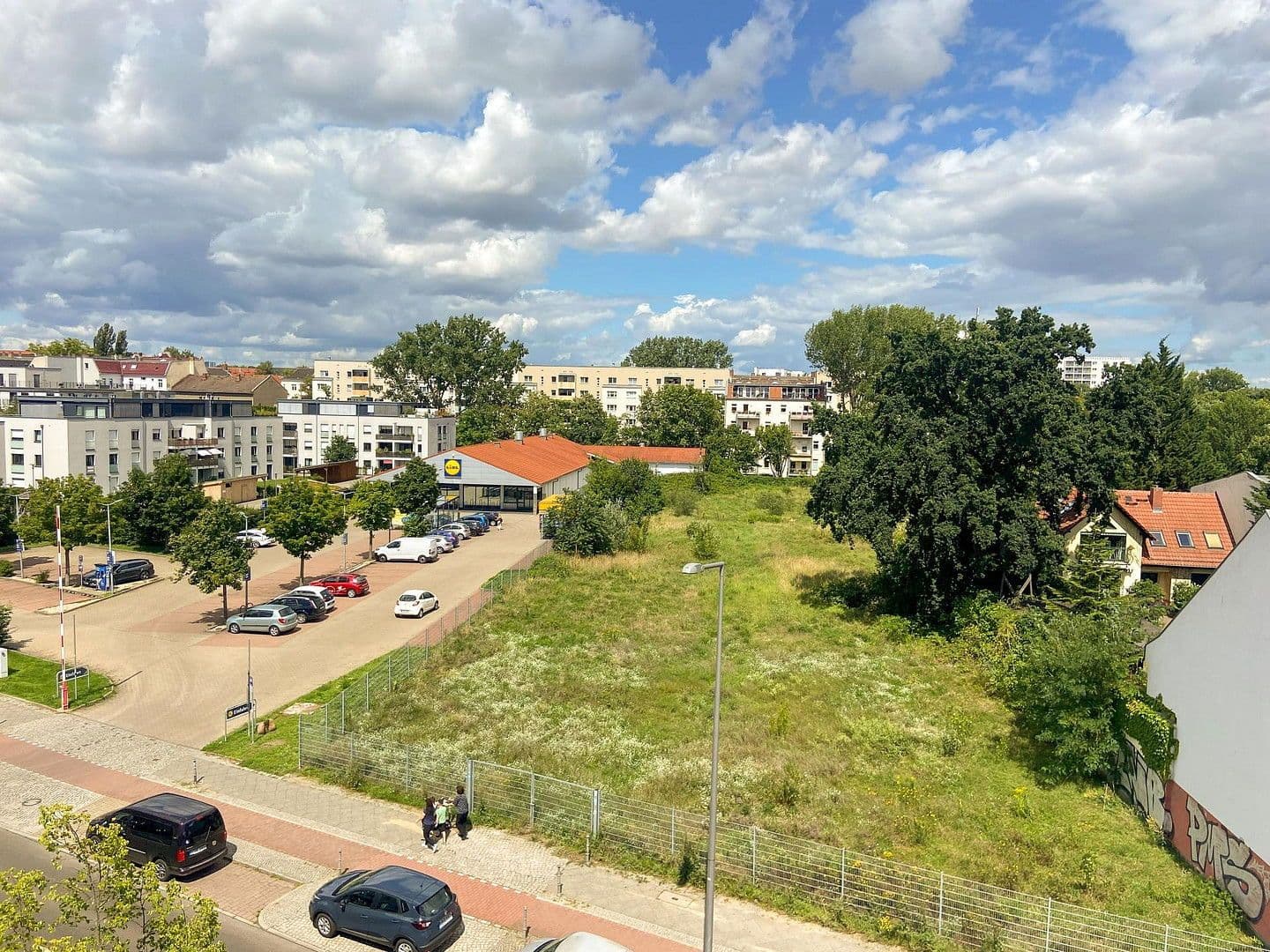 Prodej bytu 2+1 77 m², Einbecker Strasse 64A, Berlin - Lichtenberg, Berlín Prodej bytu 2+1 77 m², Einbecker Strasse 64A, Berlin - Lichtenberg, Berlín