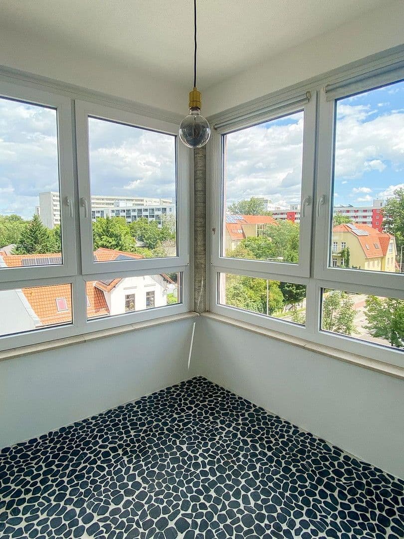 Prodej bytu 2+1 77 m², Einbecker Strasse 64A, Berlin - Lichtenberg, Berlín Prodej bytu 2+1 77 m², Einbecker Strasse 64A, Berlin - Lichtenberg, Berlín