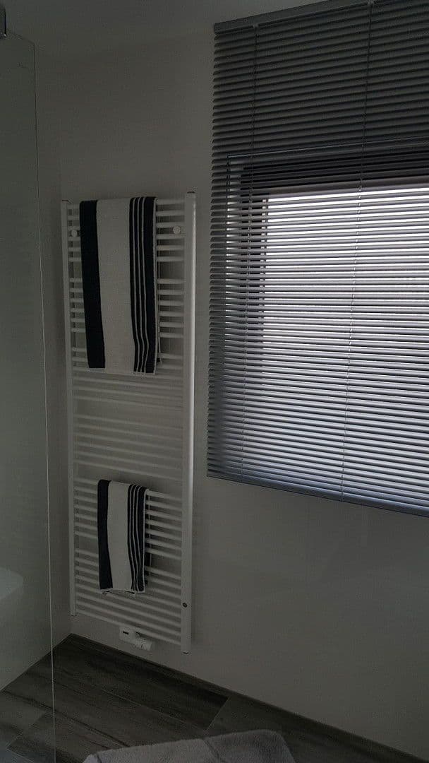 Prodej domu 200 m², pozemek 299 m², Karben, Hessen Prodej domu 200 m², pozemek 299 m², Karben, Hessen