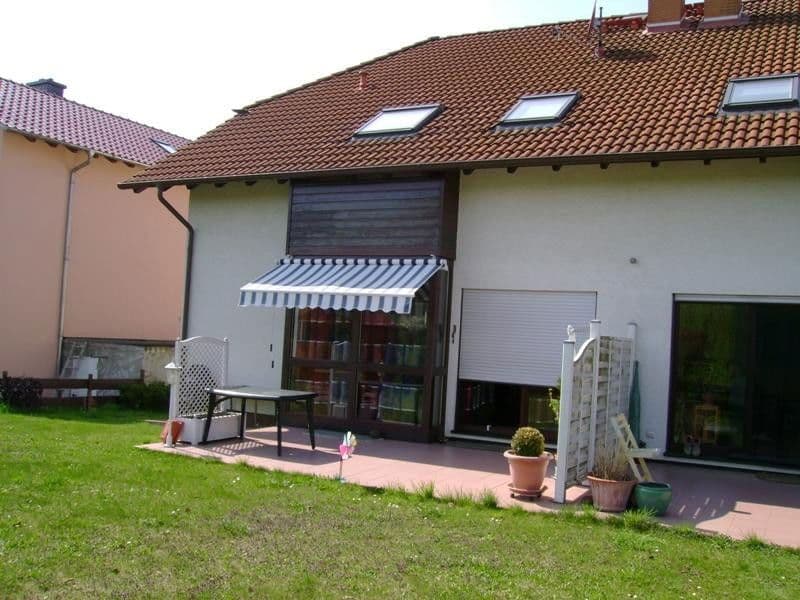 Prodej domu 200 m², pozemek 299 m², Karben, Hessen Prodej domu 200 m², pozemek 299 m², Karben, Hessen
