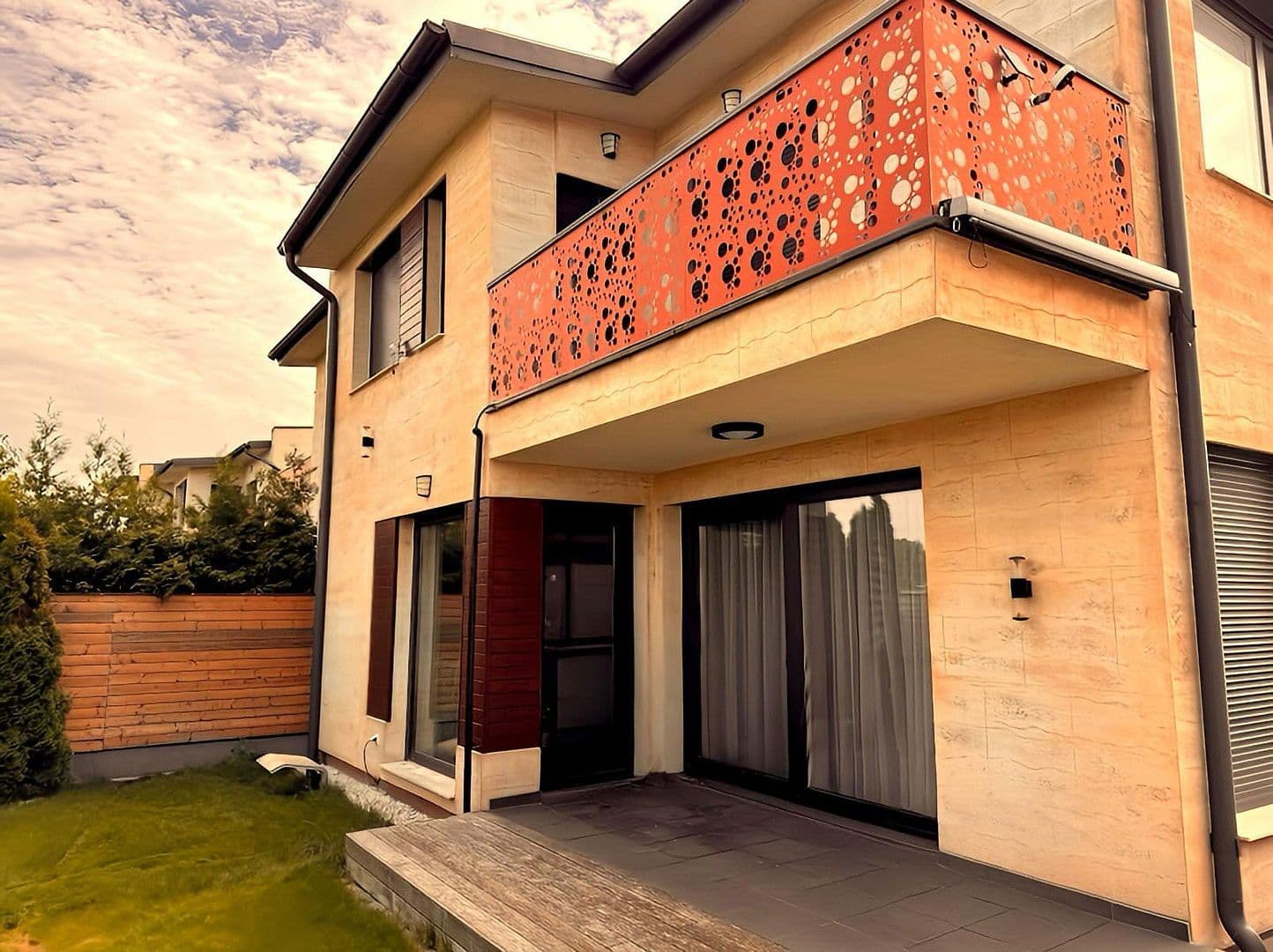 Prodej domu 147 m², pozemek 321 m², Mannersdorf am Leithagebirge, Dolní Rakousko Prodej domu 147 m², pozemek 321 m², Mannersdorf am Leithagebirge, Dolní Rakousko