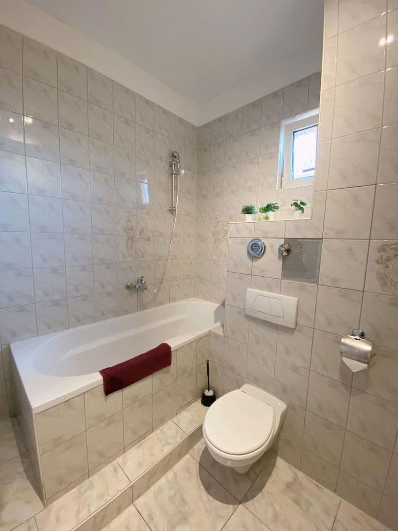 Pronájem bytu 3+1 75 m², Scharhofer Str 24B, Mannheim, Bádensko-Württembersko Pronájem bytu 3+1 75 m², Scharhofer Str 24B, Mannheim, Bádensko-Württembersko