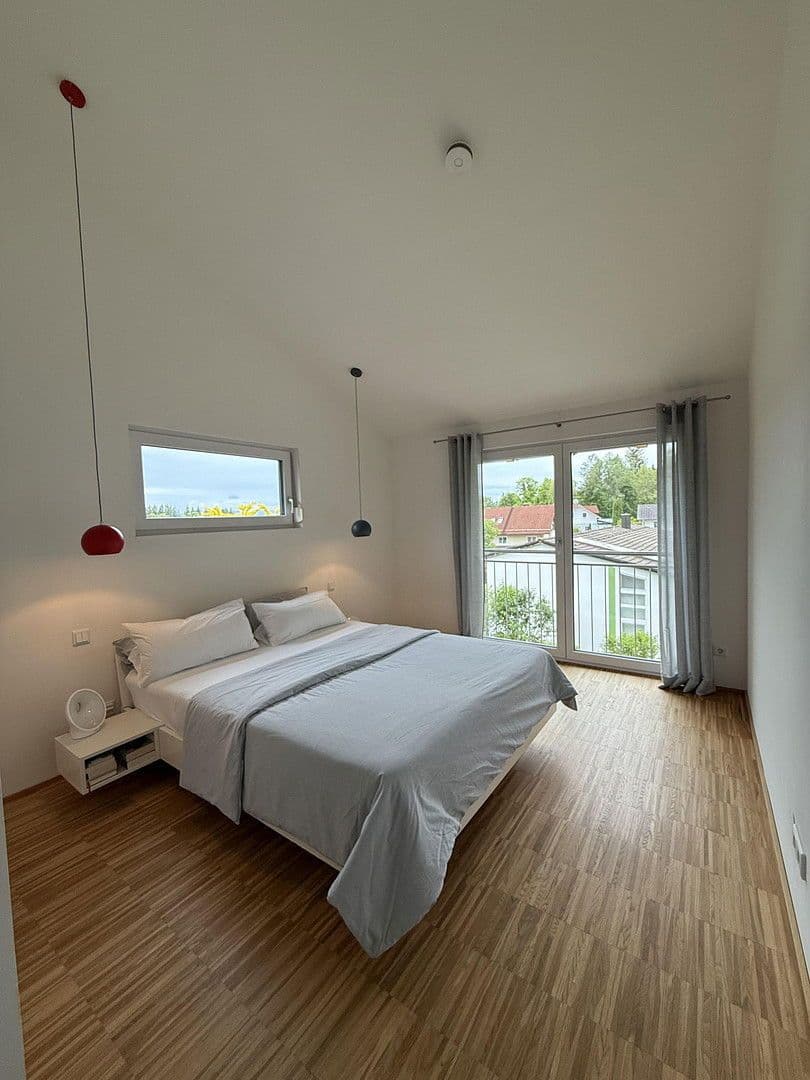 Prodej domu 216 m², pozemek 589 m², Eurasburg, Bavorsko Prodej domu 216 m², pozemek 589 m², Eurasburg, Bavorsko