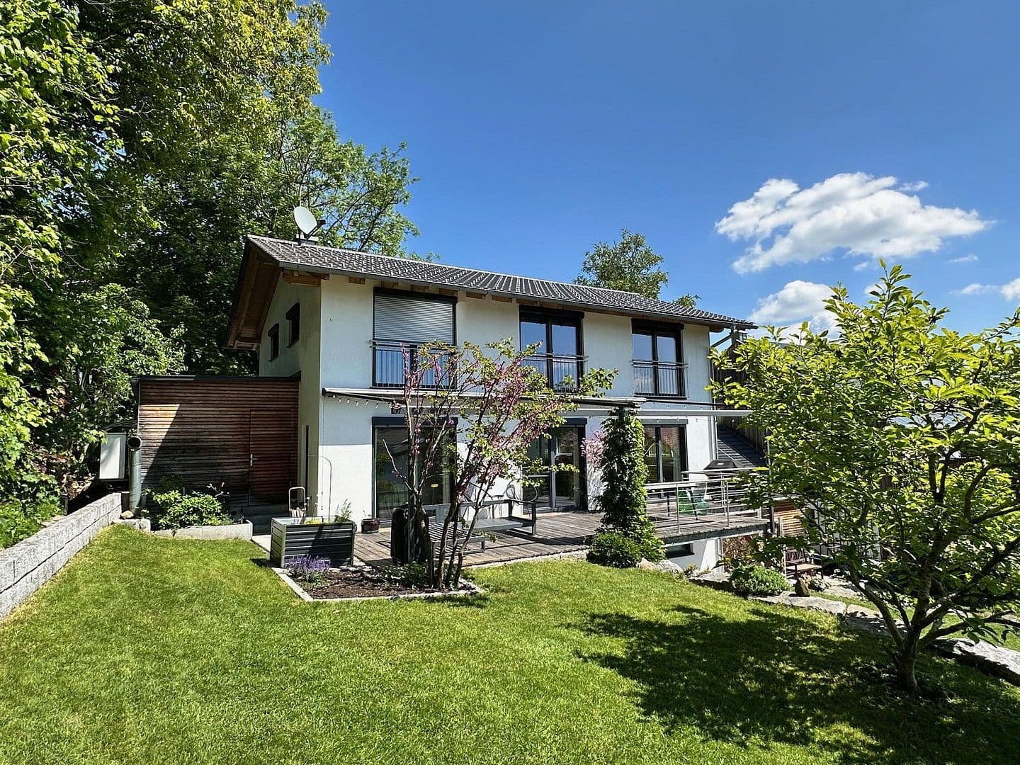 Prodej domu 216 m², pozemek 589 m², Eurasburg, Bavorsko Prodej domu 216 m², pozemek 589 m², Eurasburg, Bavorsko