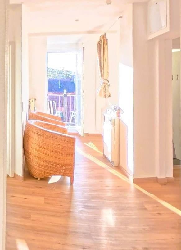 Pronájem bytu 3+1 94 m², Vordere Cramergasse 12, Nürnberg, Bavorsko Pronájem bytu 3+1 94 m², Vordere Cramergasse 12, Nürnberg, Bavorsko