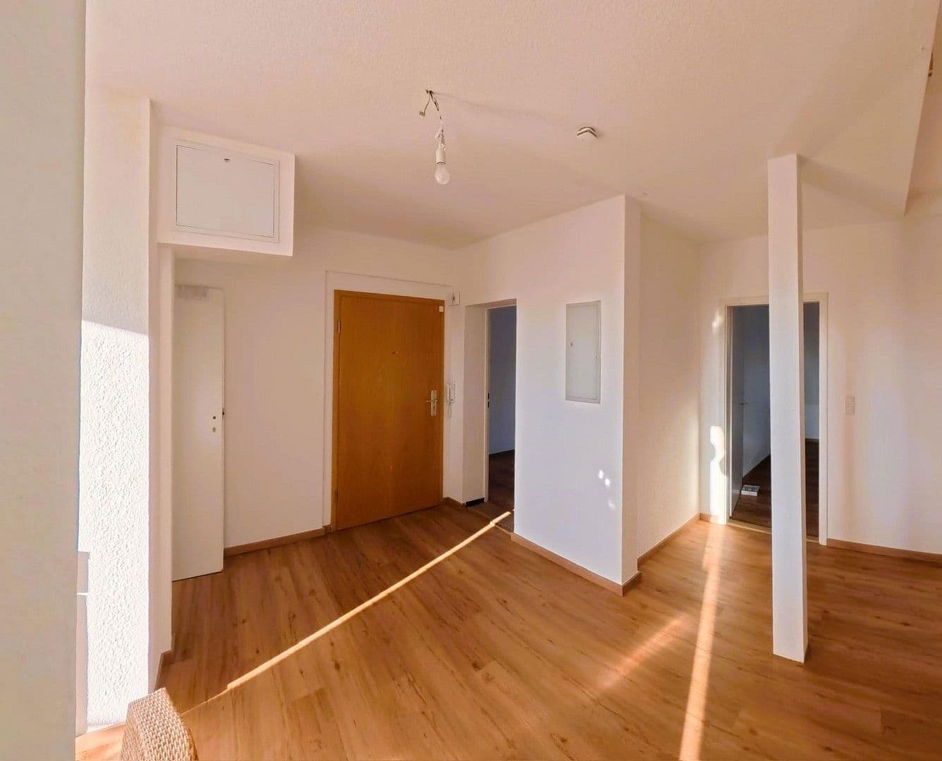 Pronájem bytu 3+1 94 m², Vordere Cramergasse 12, Nürnberg, Bavorsko Pronájem bytu 3+1 94 m², Vordere Cramergasse 12, Nürnberg, Bavorsko