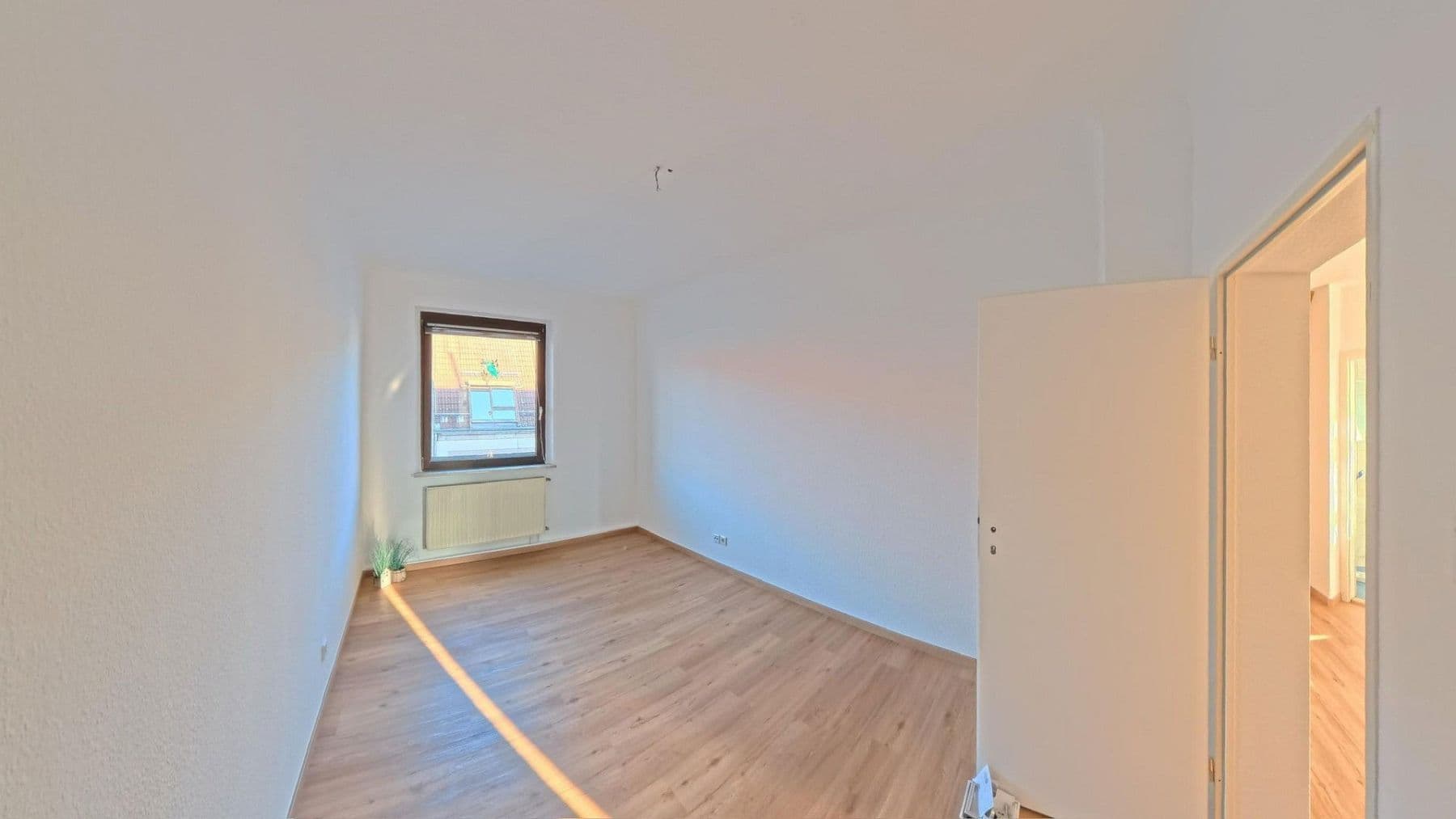 Pronájem bytu 3+1 94 m², Vordere Cramergasse 12, Nürnberg, Bavorsko Pronájem bytu 3+1 94 m², Vordere Cramergasse 12, Nürnberg, Bavorsko