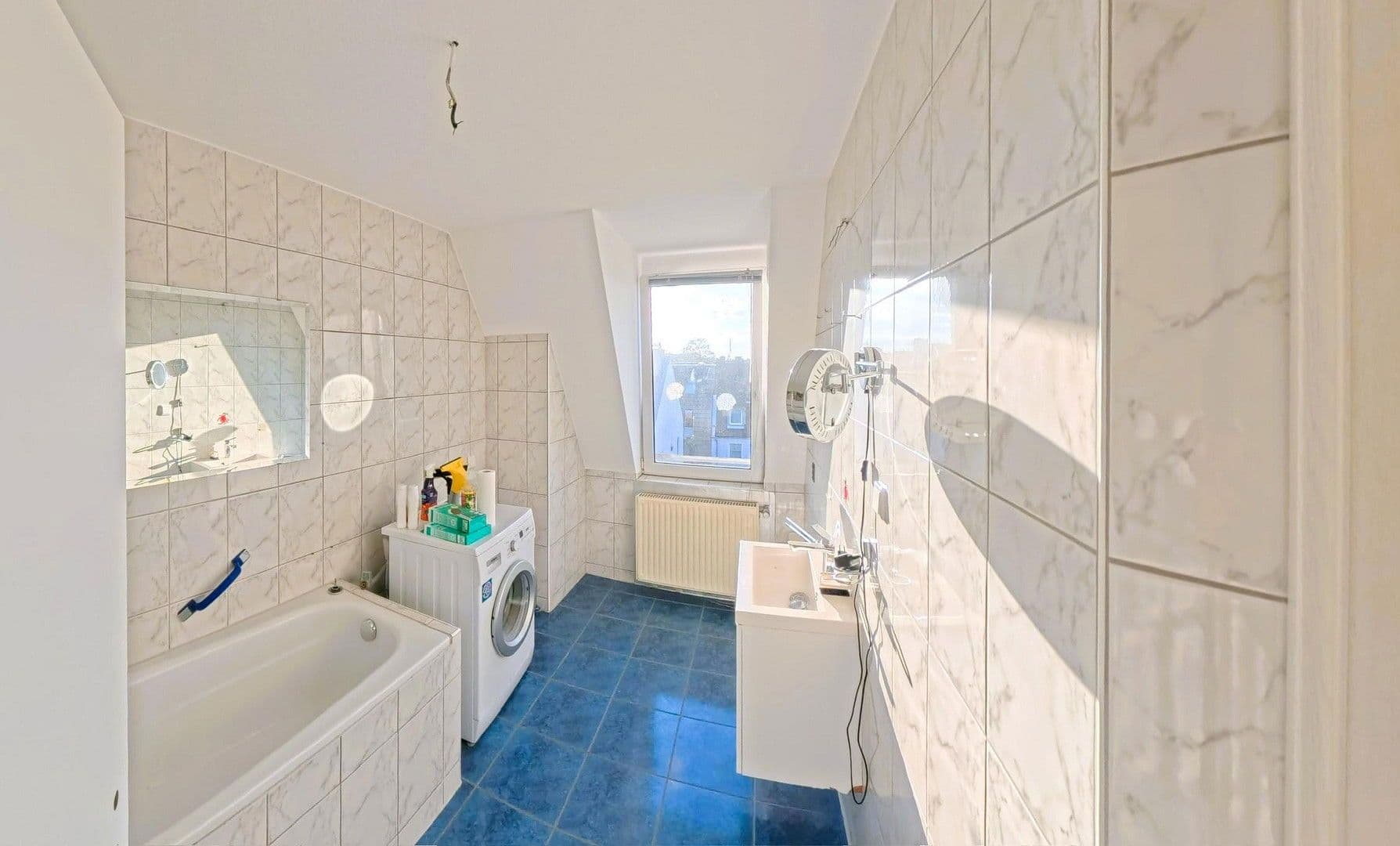 Pronájem bytu 3+1 94 m², Vordere Cramergasse 12, Nürnberg, Bavorsko Pronájem bytu 3+1 94 m², Vordere Cramergasse 12, Nürnberg, Bavorsko