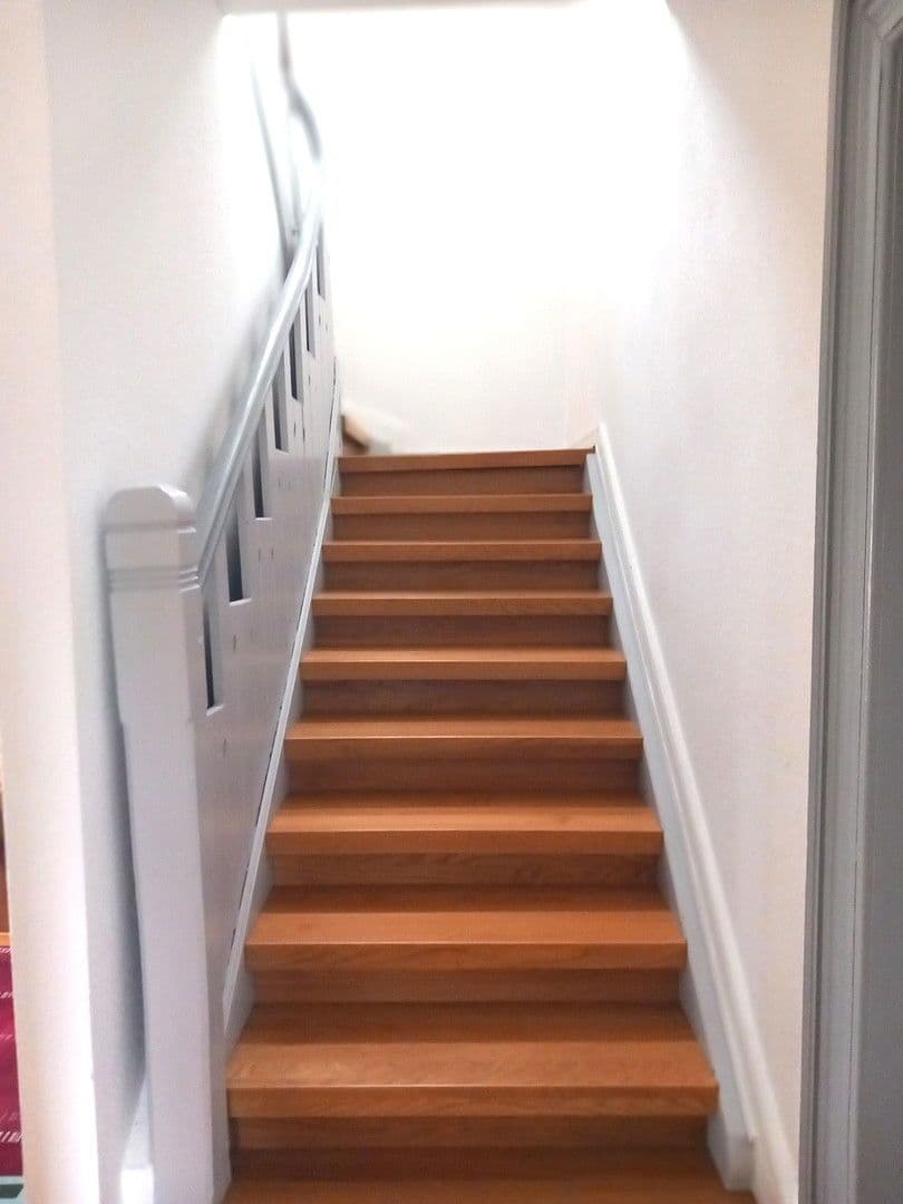 Prodej domu 215 m², pozemek 1.000 m², Katzenelnbogen, Porýní-Falc Prodej domu 215 m², pozemek 1.000 m², Katzenelnbogen, Porýní-Falc