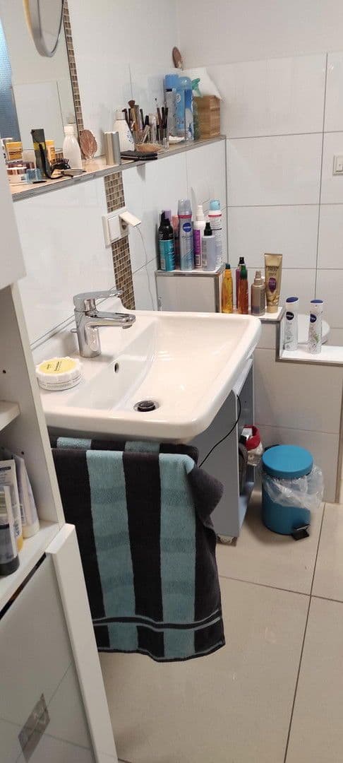 Pronájem bytu 3+1 83 m², Troisdorf, Severní Porýní-Vestfálsko Pronájem bytu 3+1 83 m², Troisdorf, Severní Porýní-Vestfálsko