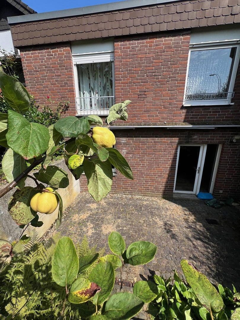 Prodej domu 229 m², pozemek 511 m², Marl, Severní Porýní-Vestfálsko Prodej domu 229 m², pozemek 511 m², Marl, Severní Porýní-Vestfálsko