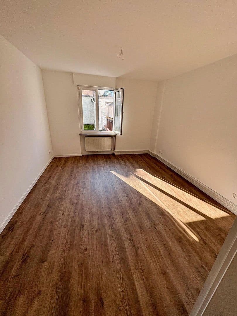 Pronájem bytu 4+1 100 m², Mainz, Porýní-Falc Pronájem bytu 4+1 100 m², Mainz, Porýní-Falc