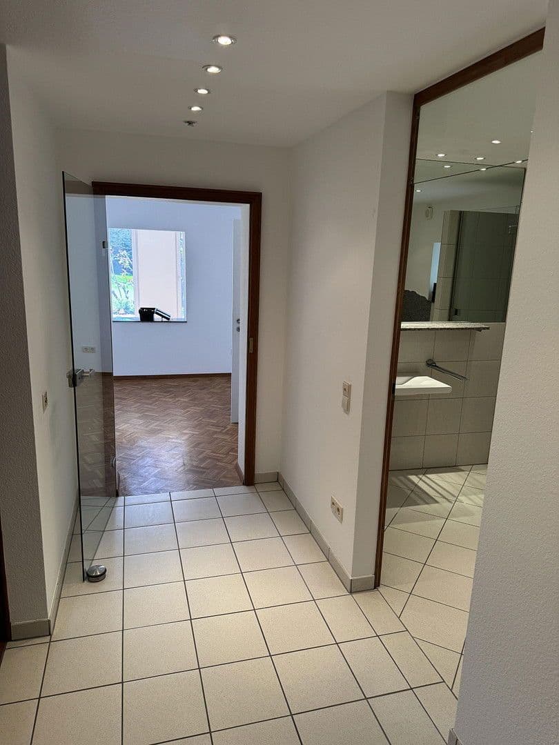 Pronájem bytu 2+1 101 m², Bischweier, Bádensko-Württembersko Pronájem bytu 2+1 101 m², Bischweier, Bádensko-Württembersko
