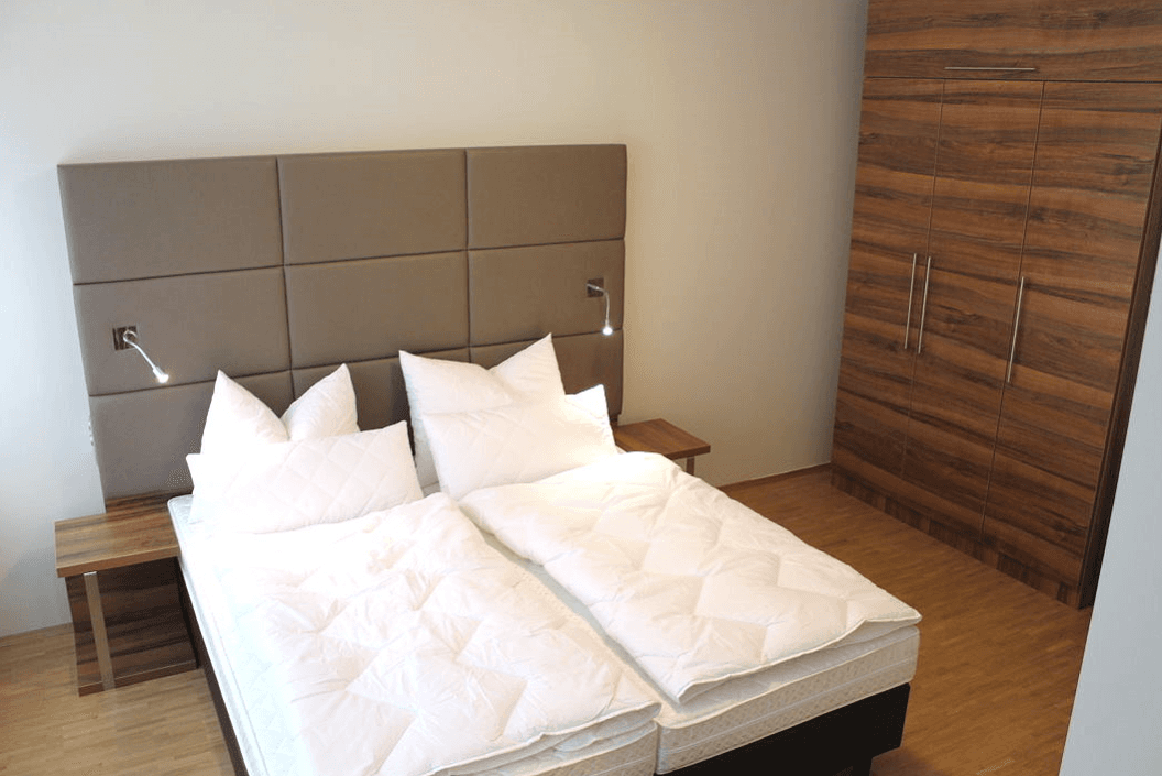 Pronájem bytu 1+1 30 m², Ismaning, Bavorsko Pronájem bytu 1+1 30 m², Ismaning, Bavorsko