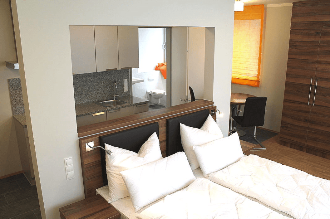 Pronájem bytu 1+1 30 m², Ismaning, Bavorsko Pronájem bytu 1+1 30 m², Ismaning, Bavorsko