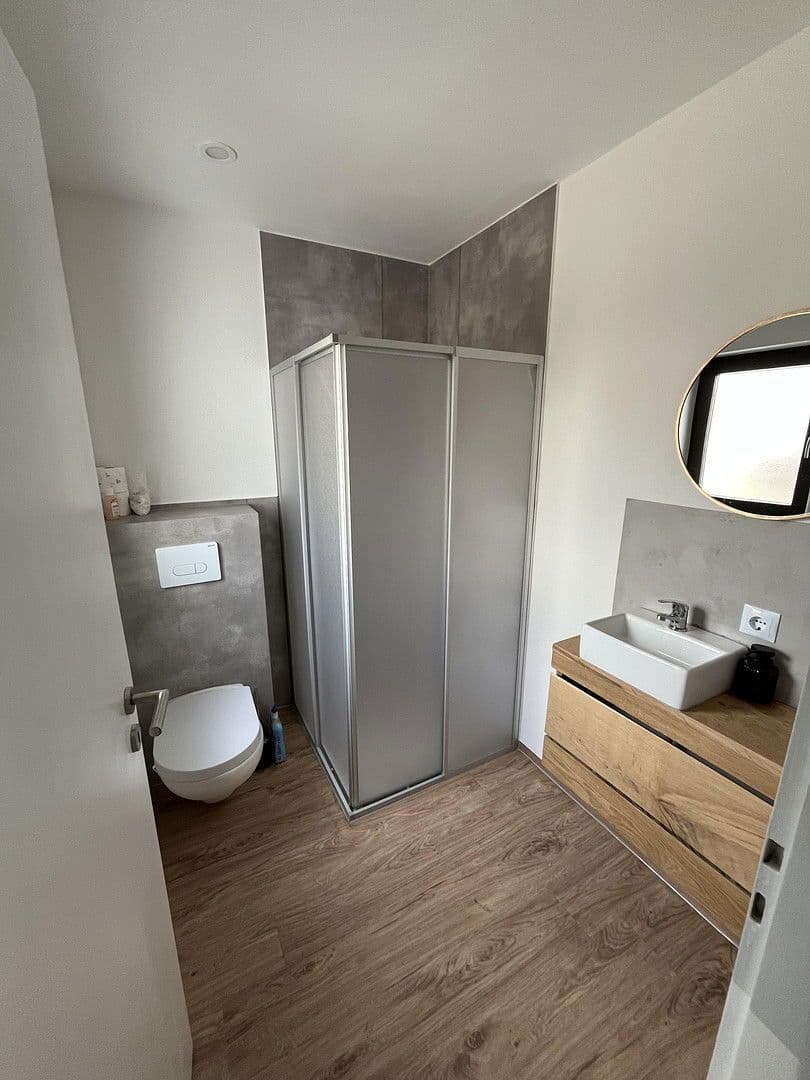 Prodej domu 114 m², pozemek 763 m², Berod bei Hachenburg, Porýní-Falc Prodej domu 114 m², pozemek 763 m², Berod bei Hachenburg, Porýní-Falc