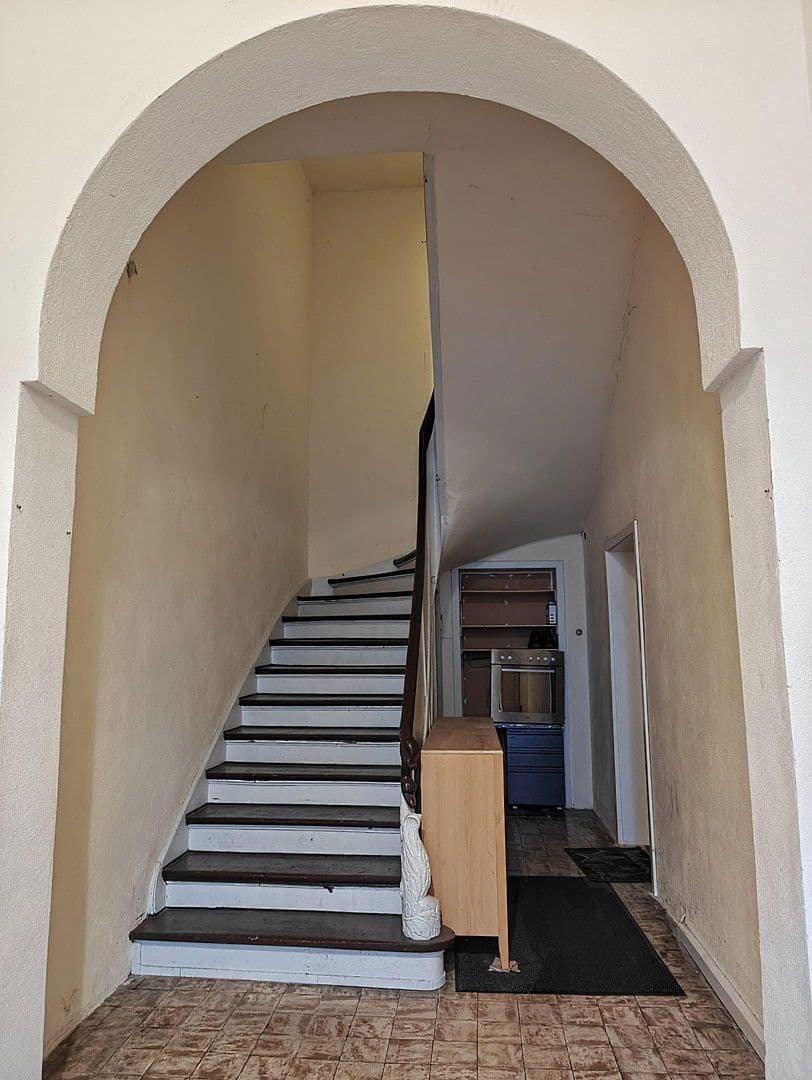 Pronájem bytu 2+1 66 m², Niederstraße 64, Krefeld, Severní Porýní-Vestfálsko Pronájem bytu 2+1 66 m², Niederstraße 64, Krefeld, Severní Porýní-Vestfálsko