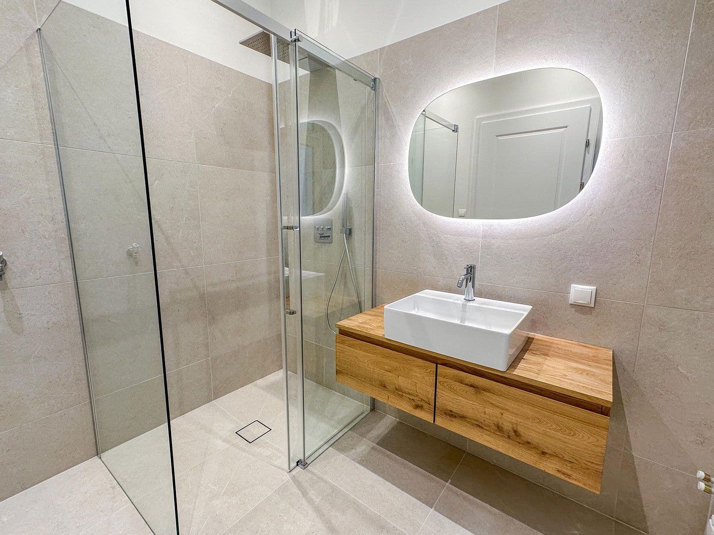 Prodej bytu 2+1 61 m², Wien, Wien Prodej bytu 2+1 61 m², Wien, Wien