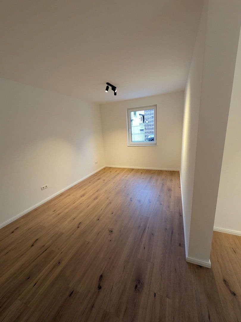 Pronájem bytu 2+1 70 m², Forstgasse 64, Haßloch, Porýní-Falc Pronájem bytu 2+1 70 m², Forstgasse 64, Haßloch, Porýní-Falc
