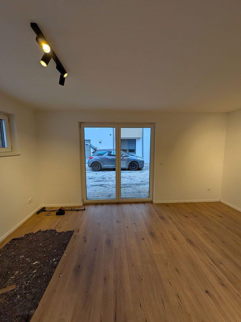Pronájem bytu 2+1 70 m², Forstgasse 64, Haßloch, Porýní-Falc Pronájem bytu 2+1 70 m², Forstgasse 64, Haßloch, Porýní-Falc