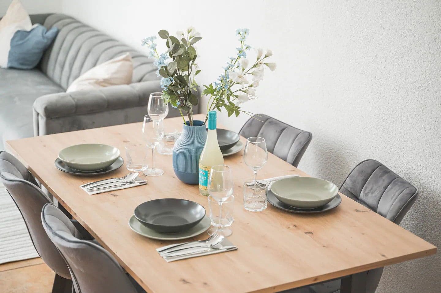 Pronájem bytu 5+1 179 m², Ostfildern, Bádensko-Württembersko Pronájem bytu 5+1 179 m², Ostfildern, Bádensko-Württembersko