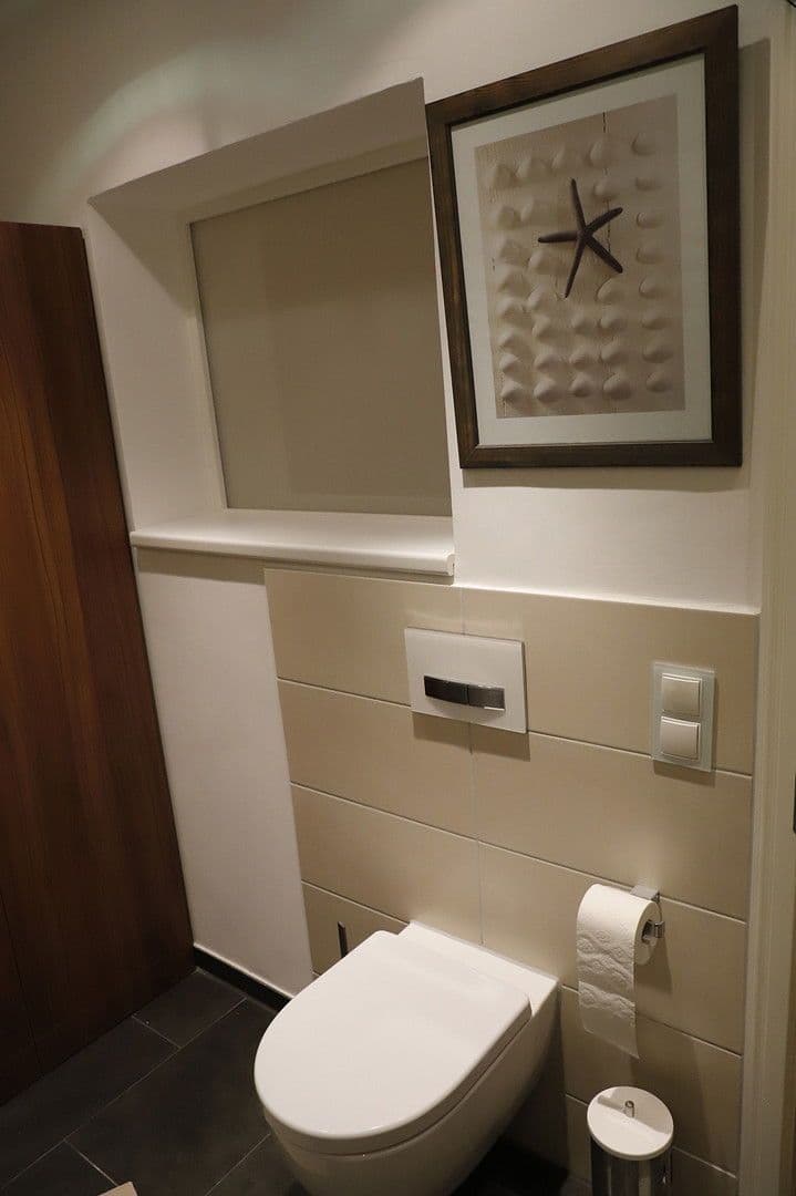 Pronájem bytu 3+1 107 m², Bremen, Bremen Pronájem bytu 3+1 107 m², Bremen, Bremen