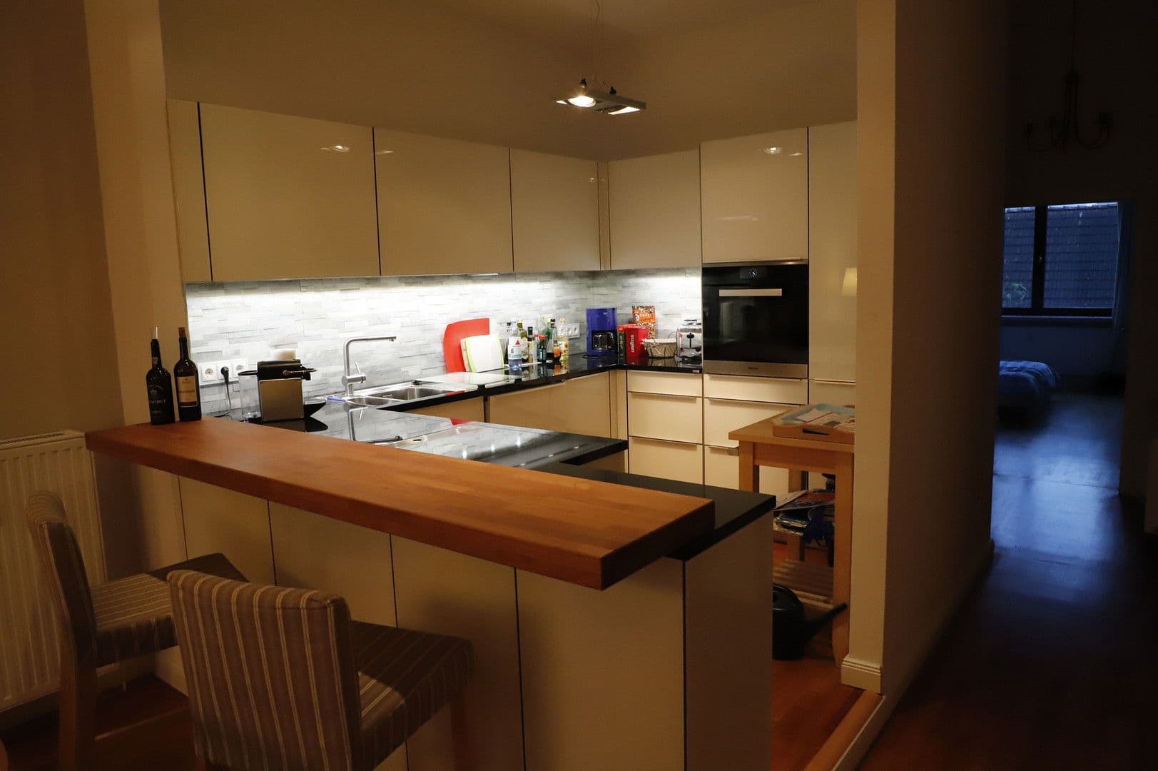 Pronájem bytu 3+1 107 m², Bremen, Bremen Pronájem bytu 3+1 107 m², Bremen, Bremen