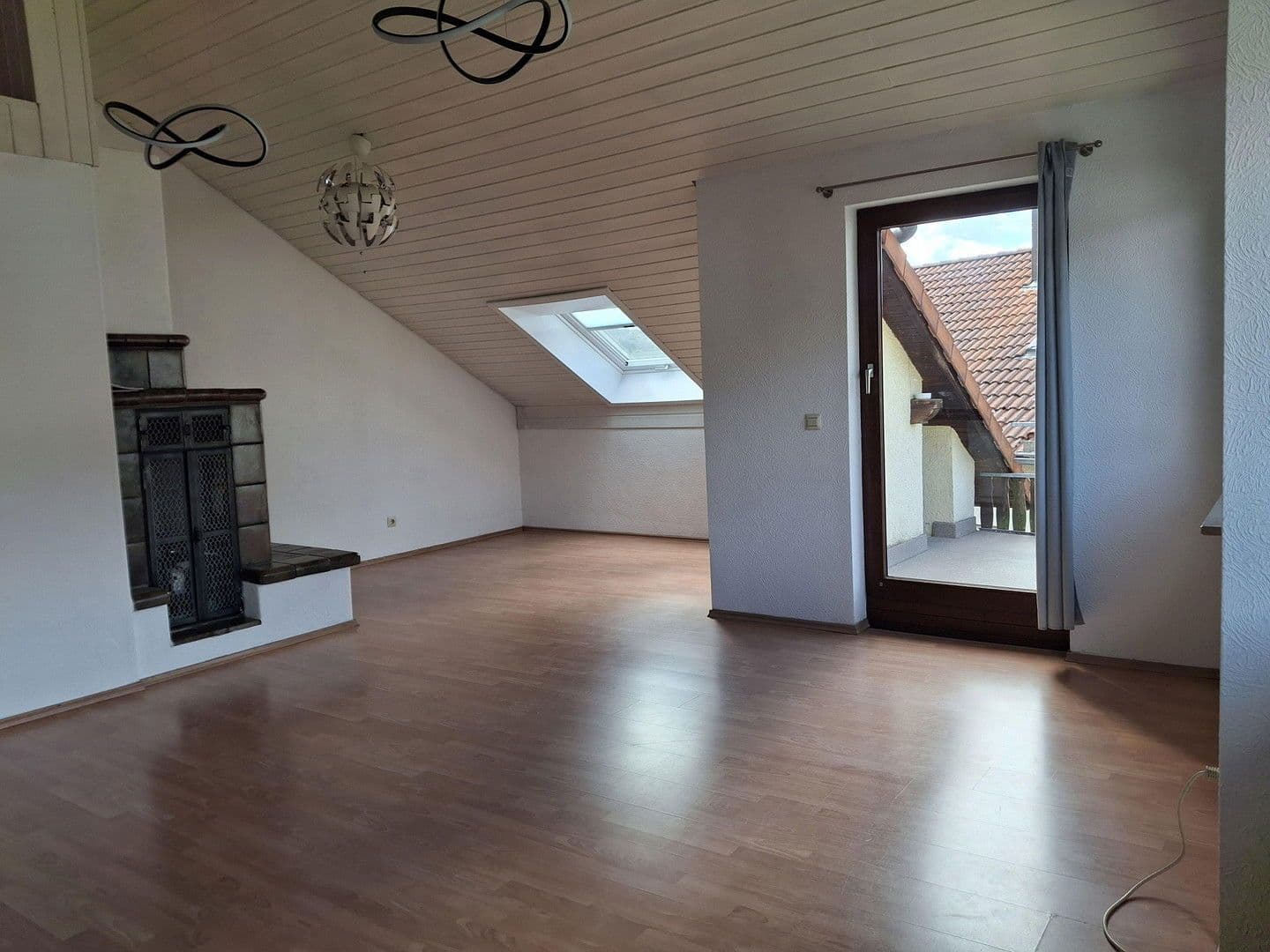 Pronájem bytu 2+1 65 m², Grafenau, Bádensko-Württembersko Pronájem bytu 2+1 65 m², Grafenau, Bádensko-Württembersko