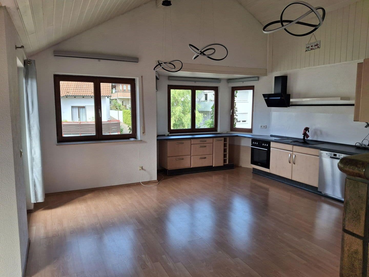 Pronájem bytu 2+1 65 m², Grafenau, Bádensko-Württembersko Pronájem bytu 2+1 65 m², Grafenau, Bádensko-Württembersko