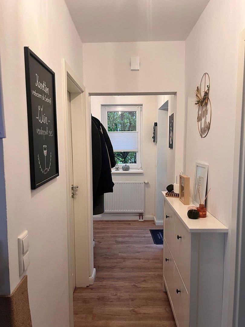 Pronájem domu 85 m², pozemek 650 m², Itzehoe, Šlesvicko-Holštýnsko Pronájem domu 85 m², pozemek 650 m², Itzehoe, Šlesvicko-Holštýnsko