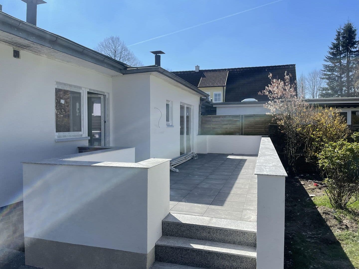 Pronájem domu 85 m², pozemek 650 m², Itzehoe, Šlesvicko-Holštýnsko Pronájem domu 85 m², pozemek 650 m², Itzehoe, Šlesvicko-Holštýnsko