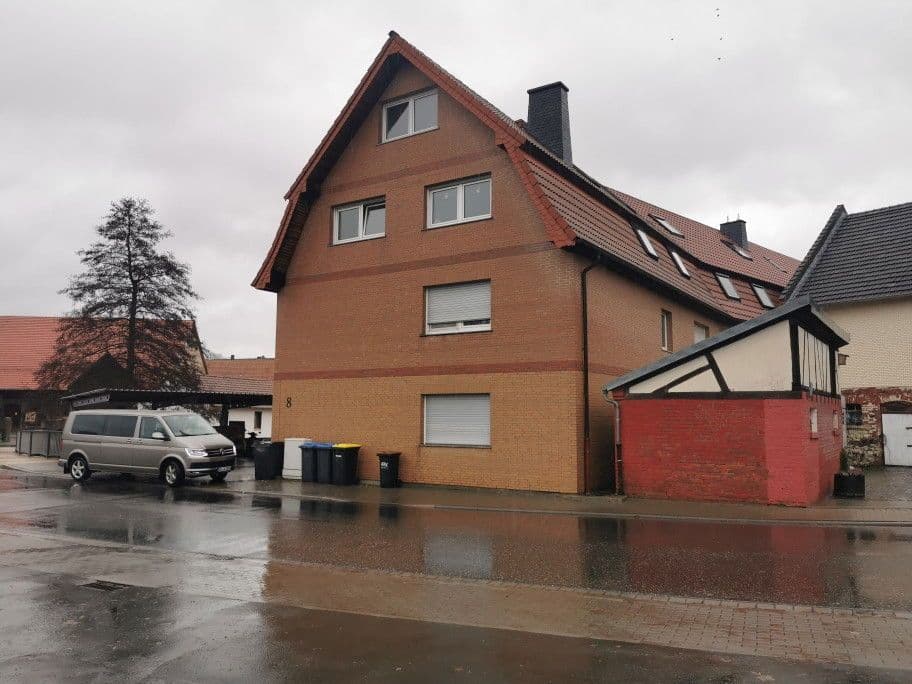 Pronájem bytu 3+1 90 m², Kirchstrasse 8, Schwalmtal, Hessen Pronájem bytu 3+1 90 m², Kirchstrasse 8, Schwalmtal, Hessen