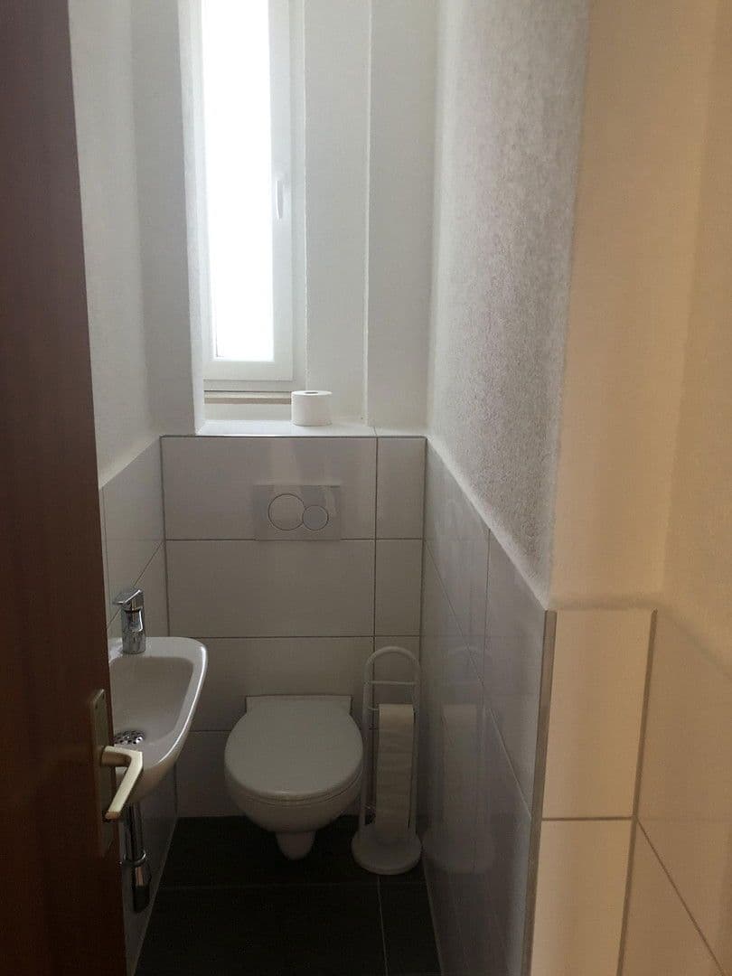 Pronájem bytu 20 m², Stuttgart, Bádensko-Württembersko Pronájem bytu 20 m², Stuttgart, Bádensko-Württembersko