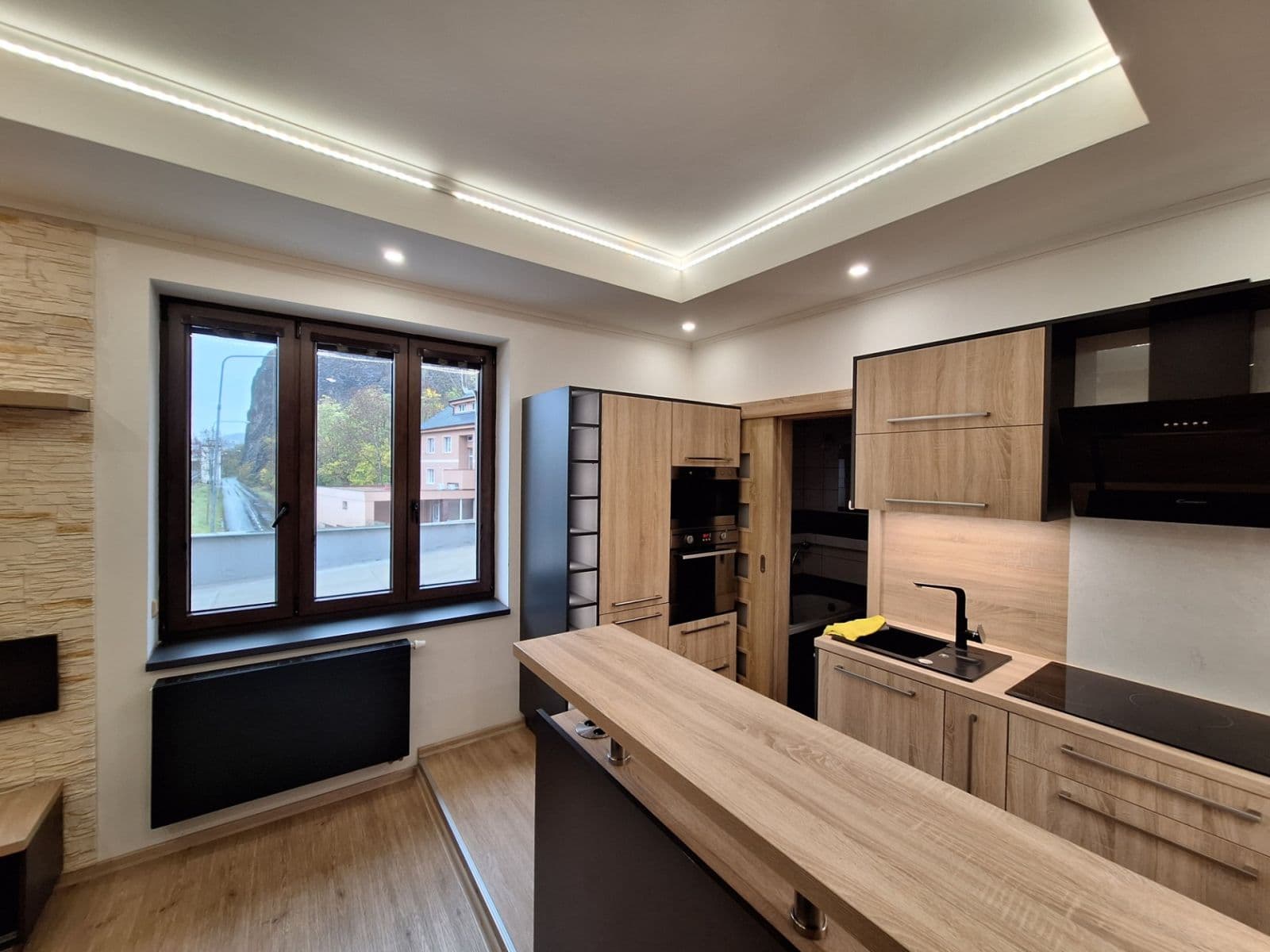 Pronájem bytu 2+1 71 m², Litoměřická, Ústí nad Labem, Ústecký kraj Pronájem bytu 2+1 71 m², Litoměřická, Ústí nad Labem, Ústecký kraj