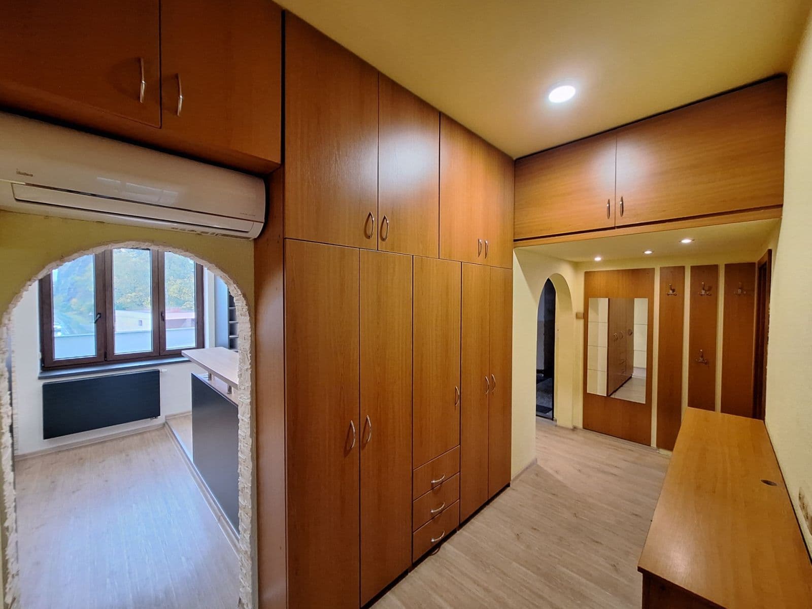 Pronájem bytu 2+1 71 m², Litoměřická, Ústí nad Labem, Ústecký kraj Pronájem bytu 2+1 71 m², Litoměřická, Ústí nad Labem, Ústecký kraj