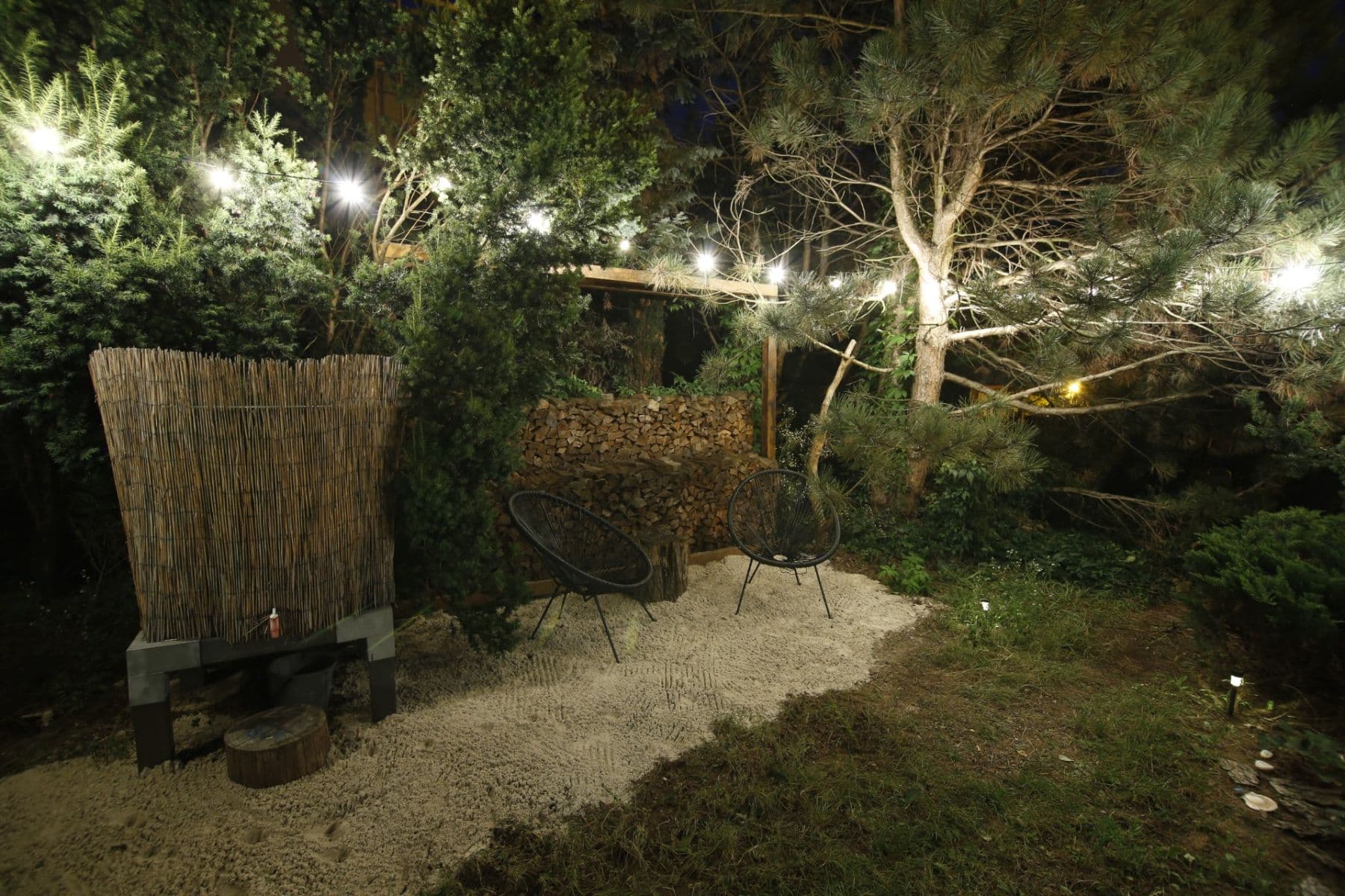 Pronájem bytu 3+1 136 m², Na Kazance, Praha, Praha Pronájem bytu 3+1 136 m², Na Kazance, Praha, Praha