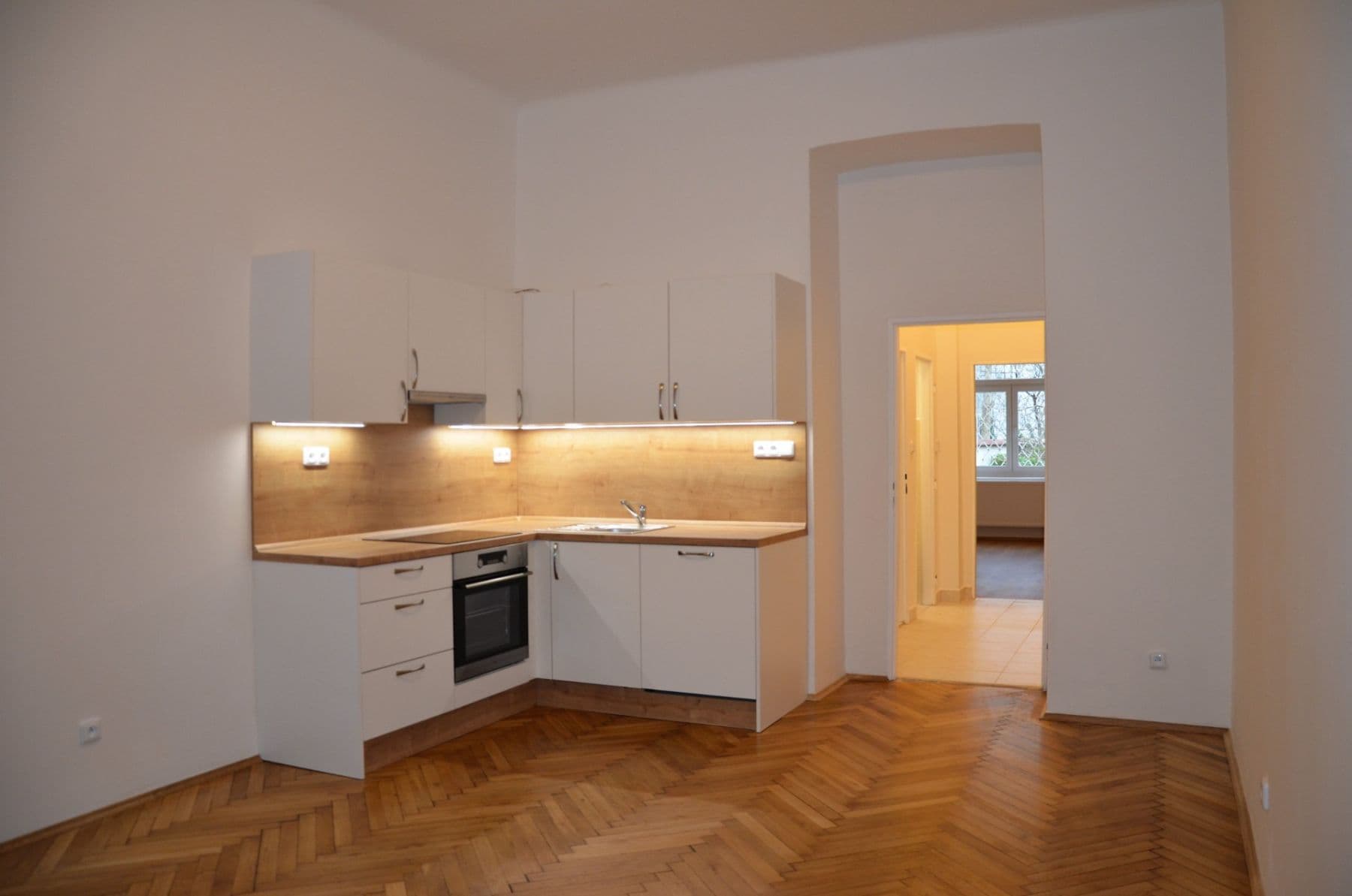 Pronájem bytu 2+kk 46 m², Šumavská, Praha, Praha Pronájem bytu 2+kk 46 m², Šumavská, Praha, Praha