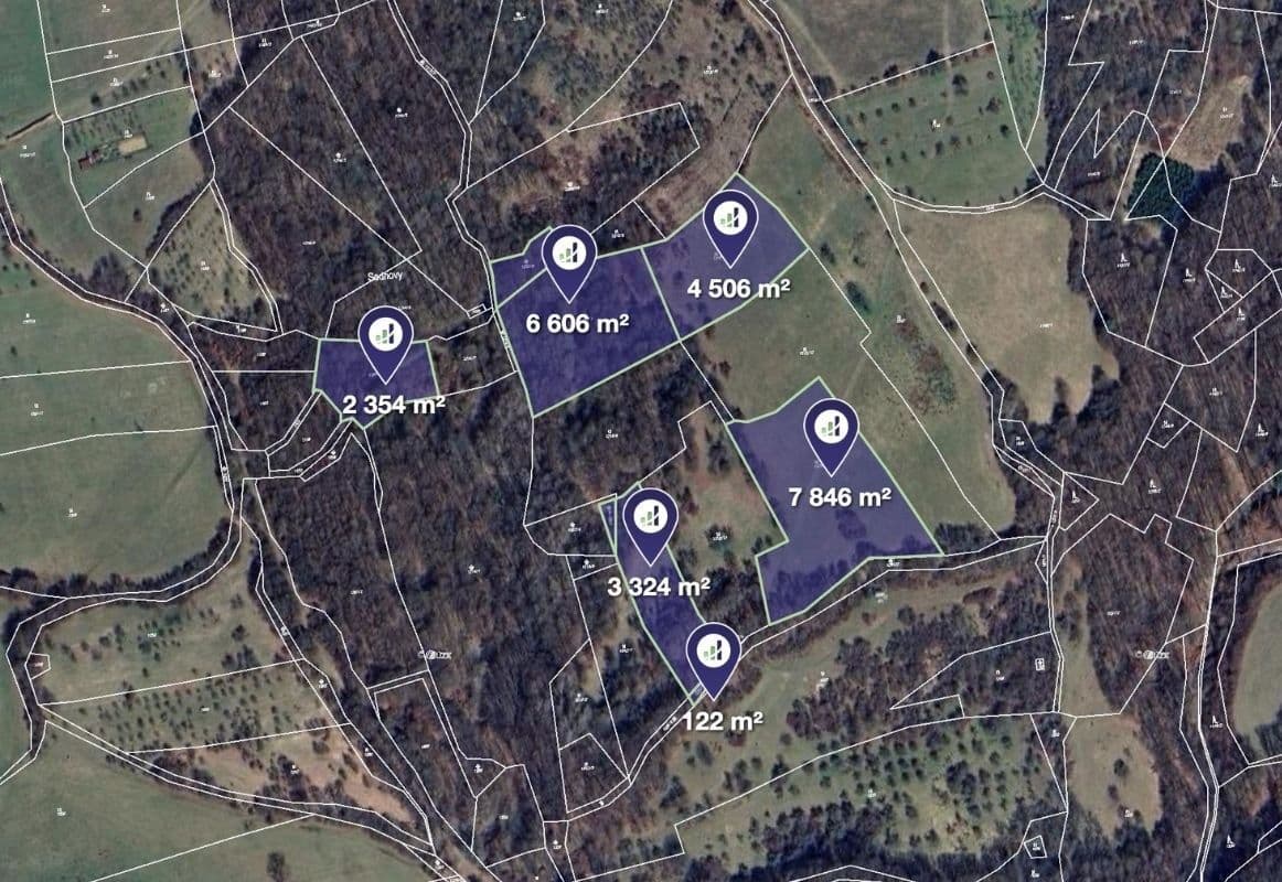 Prodej pozemku 32.380 m², Petrůvka, Zlínský kraj Prodej pozemku 32.380 m², Petrůvka, Zlínský kraj