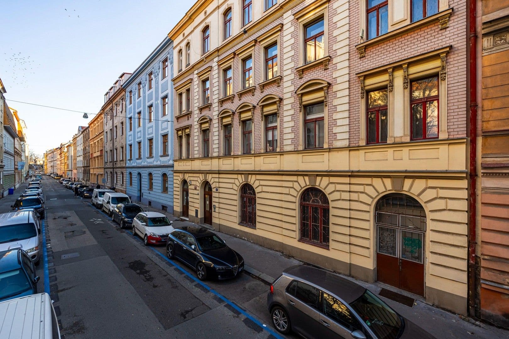 Pronájem bytu 2+kk 43 m², Grafická, Praha, Praha Pronájem bytu 2+kk 43 m², Grafická, Praha, Praha