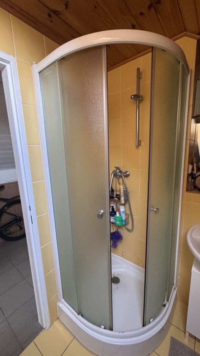 Pronájem bytu 2+kk 68 m², Radouňova, Praha, Praha Pronájem bytu 2+kk 68 m², Radouňova, Praha, Praha