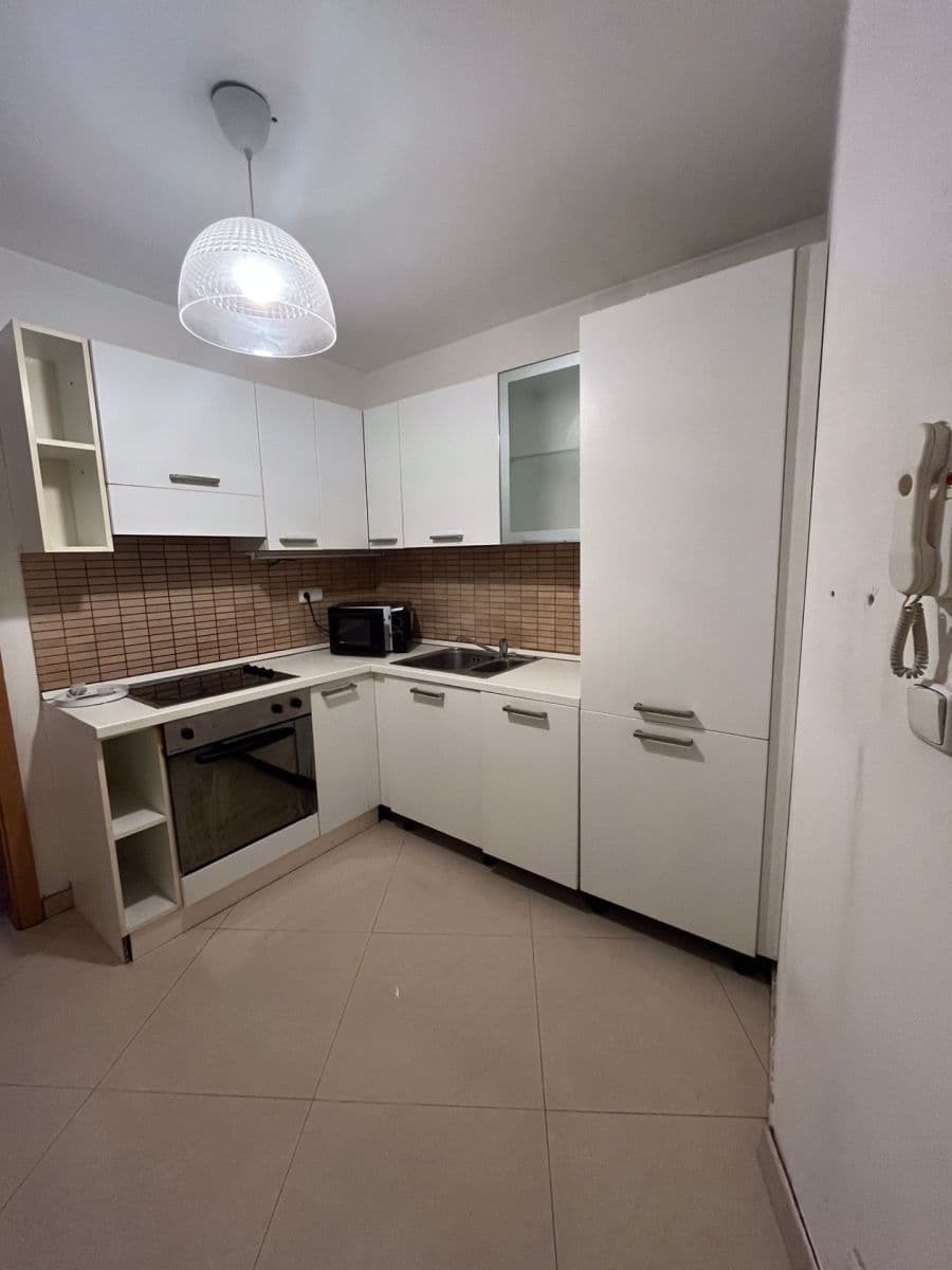 Pronájem bytu 2+kk 75 m², Táborská, Praha, Praha Pronájem bytu 2+kk 75 m², Táborská, Praha, Praha